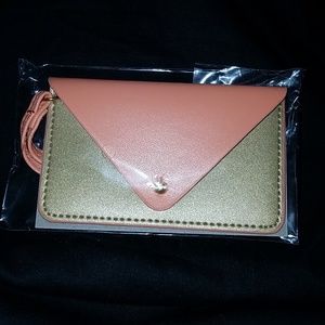 🌼Minor History🌼Mini wristlet wallet